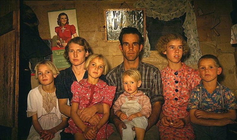 Jack Whinery and his family, homesteaders, Pie Town, New Mexico