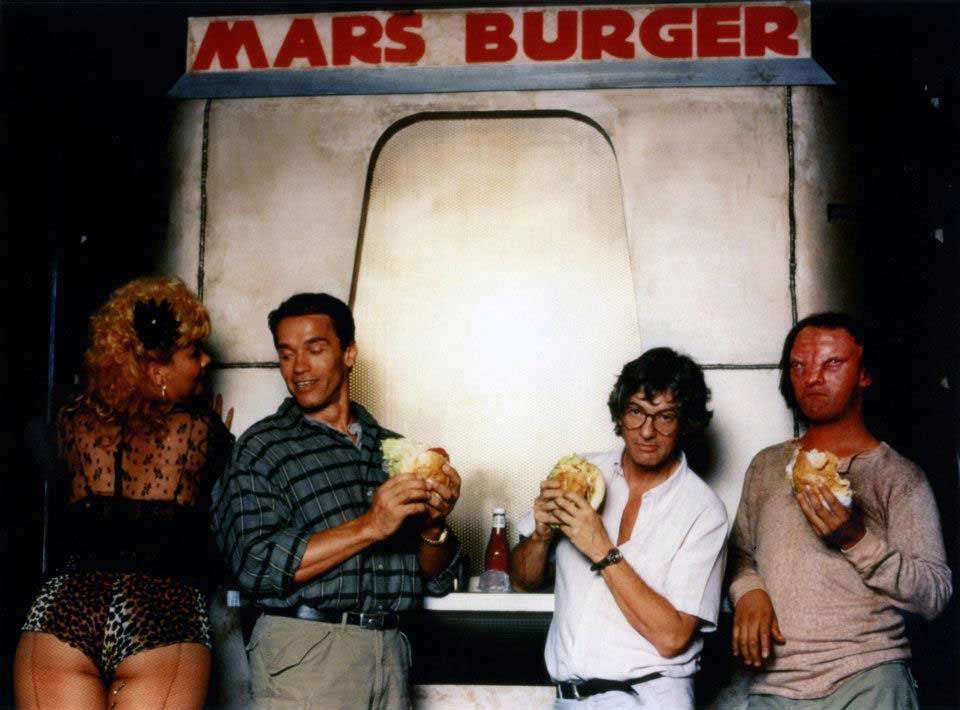Arnold Schwarzenegger Eating on the Set of Total Recall
