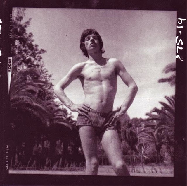 Young Mick Jagger in the 1960s (15)