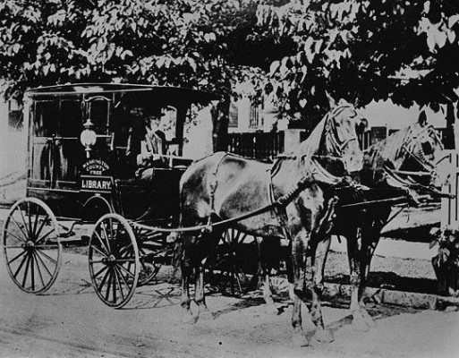 The first bookmobile in the United States, Washington County, Maryland, 1905
