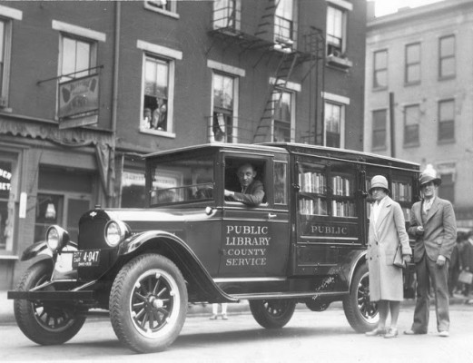 The library's bookmobile in Cincinnati, Ohio, ca. 1920s