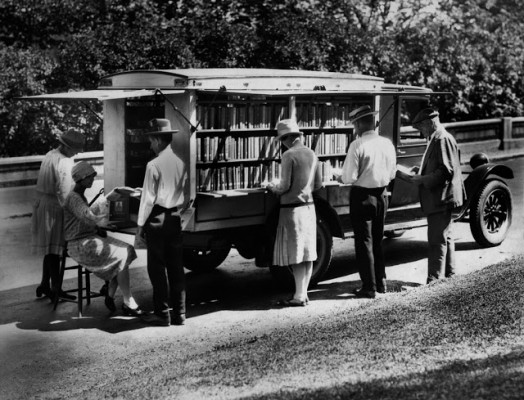 The library's first bookmobile, 1927c