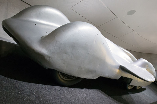 The T80 was originally intended to only target a top speed of around 340 miles per hour, which sounds like a lot, until competing British land speed records forced the target speed up to over 465 miles per hour by 1939. source