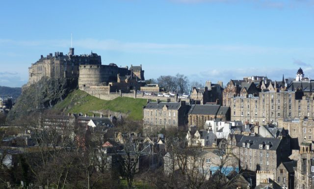 Edinburgh Castle .Source
