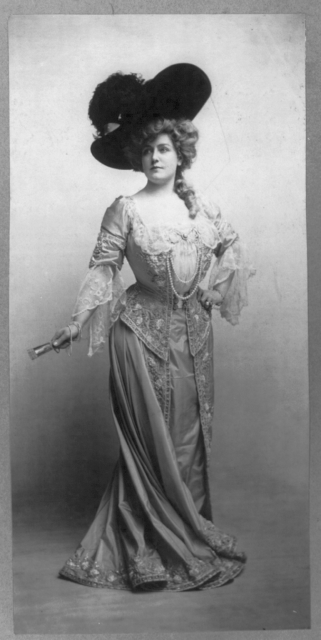 Russell in Lady Teazle (1904) Source