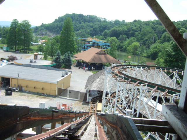 This coaster stood without operating for 13 years. source