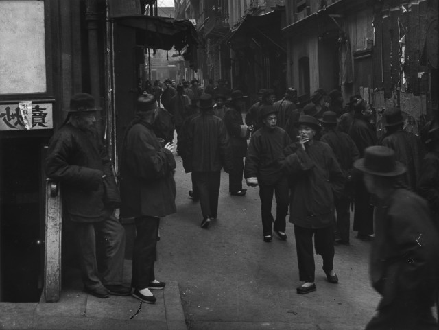 The street of the gamblers (by day), Chinatown, San Francisco 1896-1906