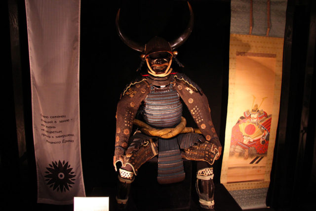 Japanese kabuto with buffalo horns. Source