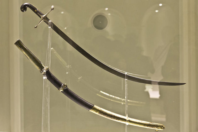 The Curved Saber of San Martin
