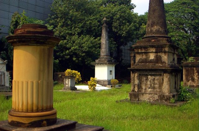 The tombs inside the cemetery.Source