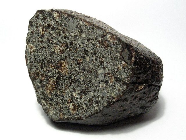 L chrondrites (pictured) --the second most common type of meteorite on the planet Source:By H. Raab (User:Vesta) - Own work, CC BY-SA 3.0, https://commons.wikimedia.org/w/index.php?curid=226918