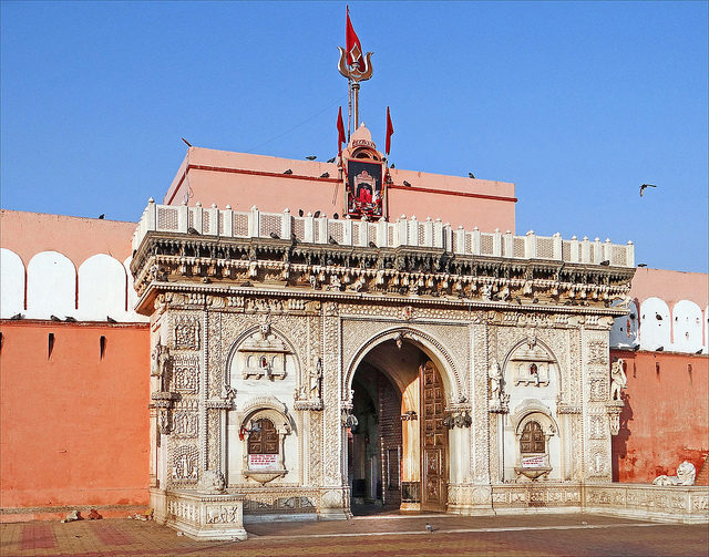 The temple's current exterior was built in the early 20th century by Maharaja Ganga Singh. Source