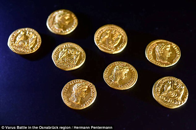 Eight gold coins discovered during an archaeological excavation in Germany Source: Varus Battle in Osnabruck region Hermann Pentermann