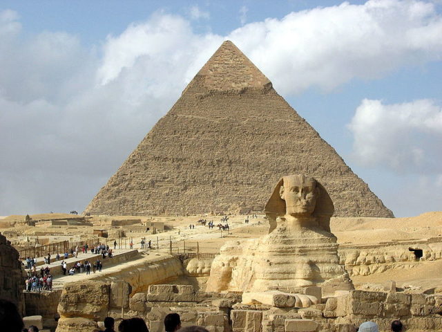 The Great Sphinx and the pyramids of Giza Source:By Most likely Hamish2k, the first uploader - Most likely Hamish2k, the first uploader, CC BY-SA 3.0, https://commons.wikimedia.org/w/index.php?curid=778151