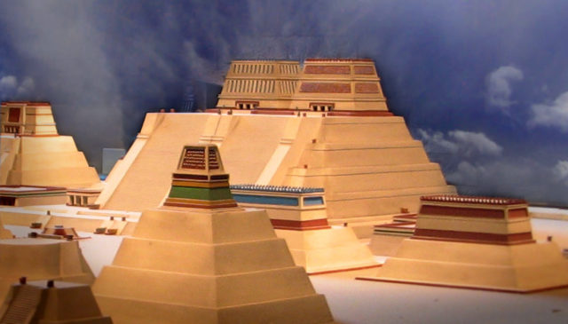 Templo Mayor Source:De s shepherd from durham, nc - 20061124 model of the tenochtitlan temple complex, CC BY 2.0, https://commons.wikimedia.org/w/index.php?curid=1949575