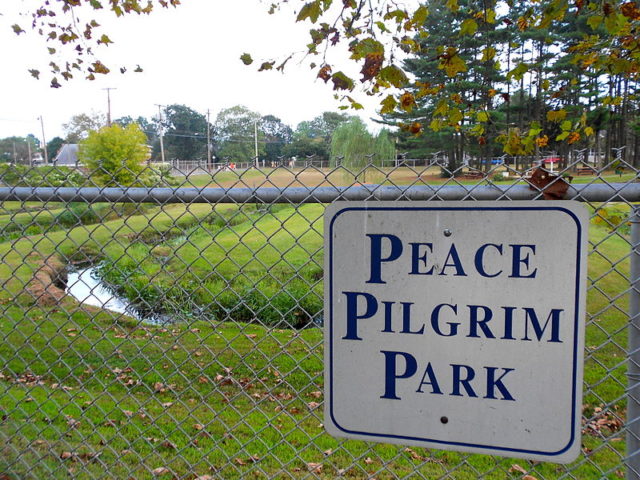 Peace Pilgrim Park in Egg Harbor City, New Jersey. By Smallbones - Own work, CC BY-SA 3.0, https://commons.wikimedia.org/w/index.php?curid=28272006