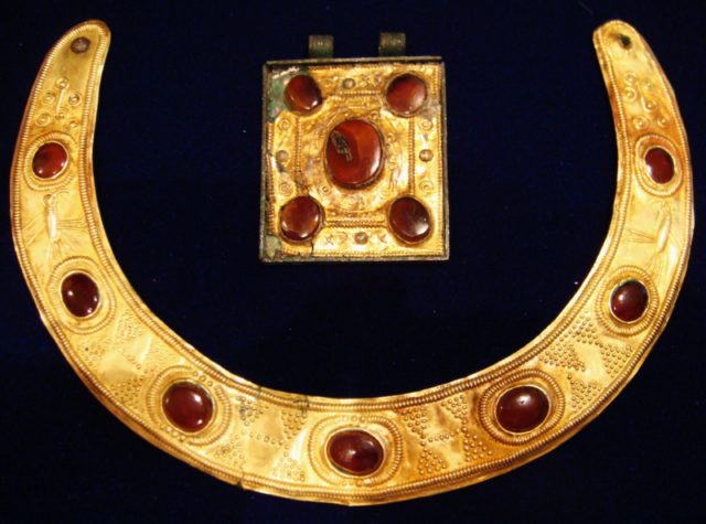 A Sarmatian-Parthian gold necklace Source:By © Tamoikin Art Fund /, CC BY-SA 3.0, 
