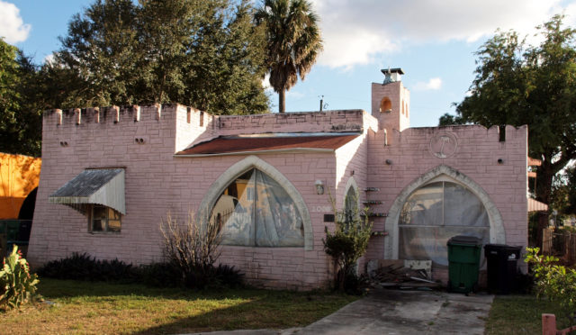Several of the Moorish buildings survived after the Great Miami Hurricane of 1926. By Sandra Cohen-Rose and Colin Rose Flickr CC BY-SA 2.0