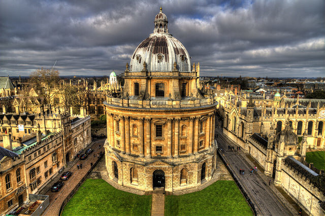 Sited to the south of the Old Bodleian, the Radcliffe Camera is the Radcliffe Science Library. Image by- Angel Ganev.Flickr. CC BY 2.0