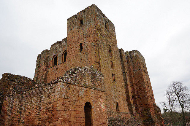 The great tower is one of Kenilworth castle's earliest surviving structures. Image by- Andrew and Annemarie.Flickr.CC BY-SA 2.0
