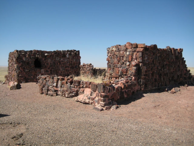 The ruins of the Agate House were reconstructed in 1930s. By Richie Diesterheft Flickr CC BY 2.0