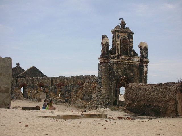 Remains of a church in Dhanushkod Photo Credit