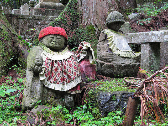 Jizu statues. Photo Credit