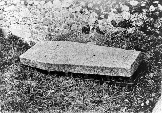 Mortsafe in Skene churchyard, Aberdeenshire. Photo Credit