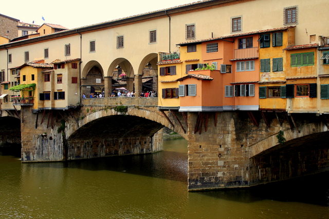 One of its characteristics are the shops that are placed on both sides of the bridge in Medieval style. Photo Credit