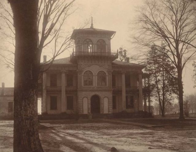 Dr. John H. Drish House in Tuscaloosa, Alabama in 1911, while being used to house the Jemison School. Photo Credit 