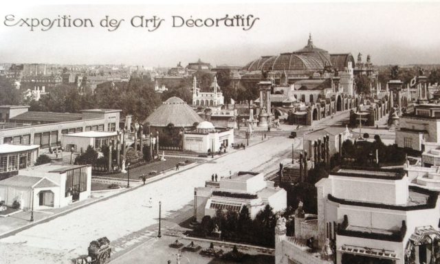 Postcard of the Exposition Internationale des Arts decoratifs et industriels modernes (1925)