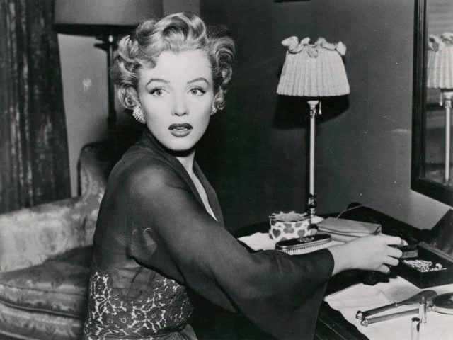 Monroe as a mentally disturbed babysitter in the thriller Don't Bother to Knock (1952)