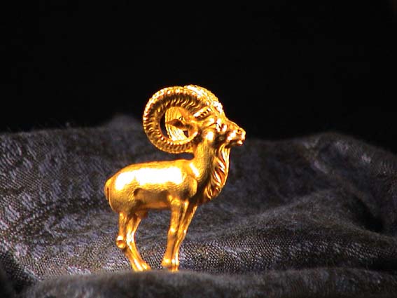 Ram figurine from the Bactrian treasure.