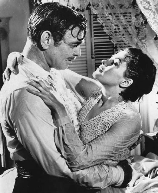 Clark Gable and Yvonne de Carlo in Band of Angels, 1957