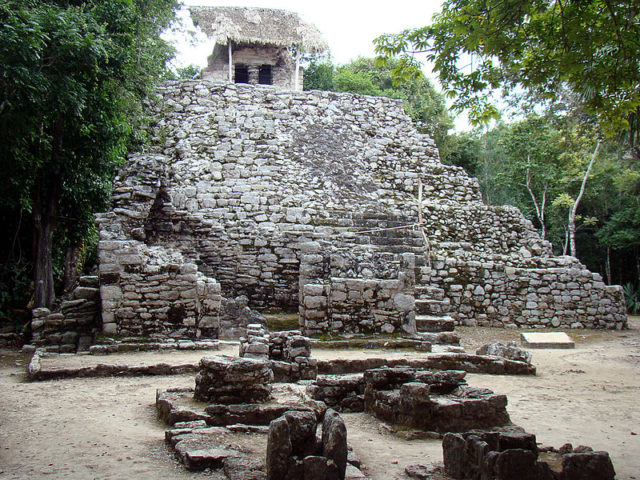 Muuch’il Boonilo ob (Painting Complex) in Coba. Temple Photo Credit