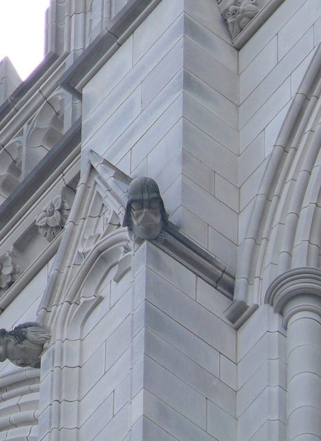 Dart Vader grotesque on the Washington National Cathedral