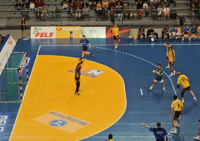 A seven-meter throw in handball