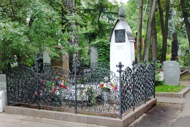 The grave of Anthon Chekov  Photo Credit