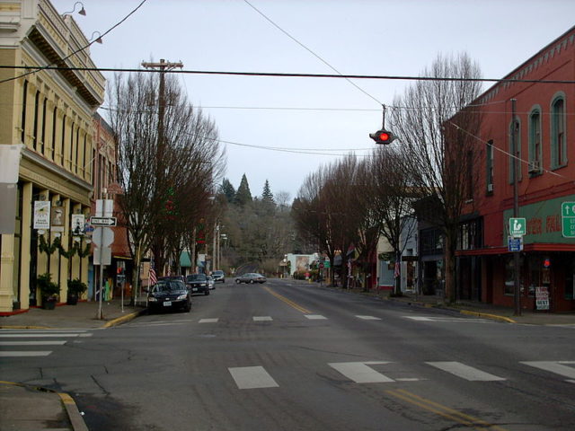 East Main Street, downtown Silverton, the hometown of Bobbie, the Wonder dog. Photo Credit