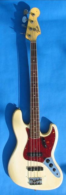 Fender Jazz Bass 1966. Photo Credit