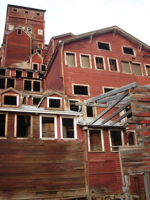 Kennecott-based tour groups now lead visitors on guided tours of the fourteen story concentration mill