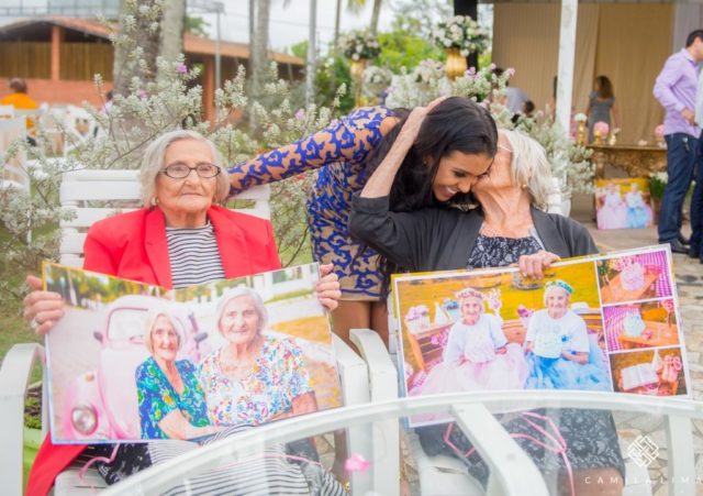 Camila Lima captured the photos of twins celebrating their 100th birthday. Author: Camila Lima