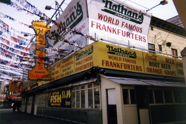Nathan’s Famous original hot dog stand on Coney Island, New York. Photo from March 1998, Author: Wally Gobetz, CC-BY 2.0