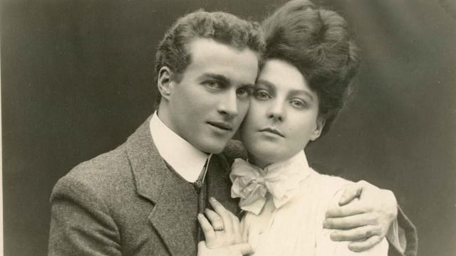 Photograph of Australian speech therapist Lionel Logue with Myrtle Gruenert at the time of their engagement in Perth in 1906.