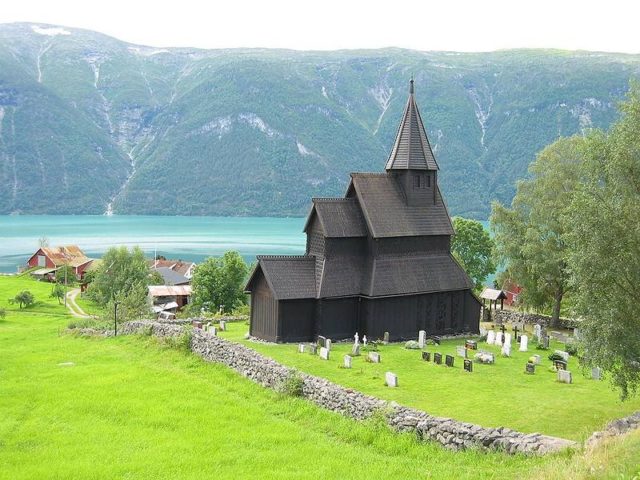 Urnes Stave Church. Author: Leo-setä CC BY 2.0