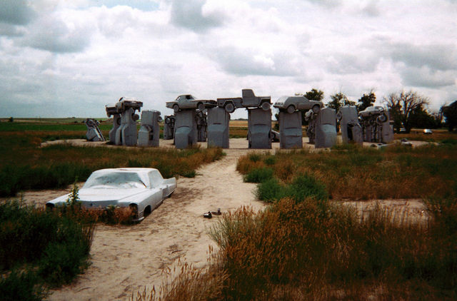 An old photograph from Carhenge. The 1962 Cadillac can be seen up front. Author, Joanna Poe, CC BY-SA 2.0