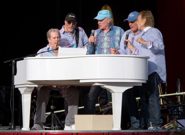 The Beach Boys during their 2012 reunion:(left to right) Brian Wilson, David Marks, Mike Love, Bruce Johnston, Al Jardine.  Author: Louise Palanker CC BY-SA 2.0
