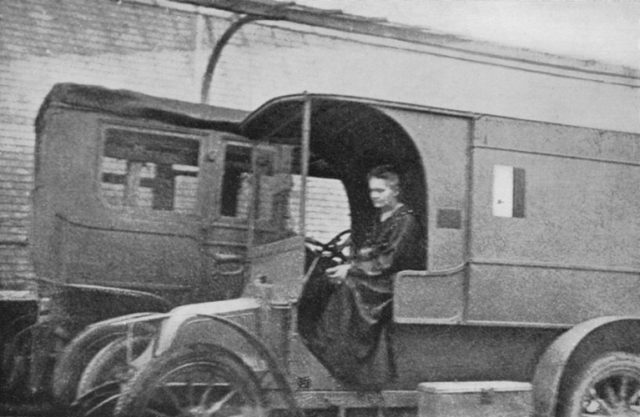 Curie in a mobile X-ray vehicle