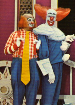 Bob Bell as Bozo with Cooky the Clown (Roy Brown), on Bozo’s Circus, 1976.
