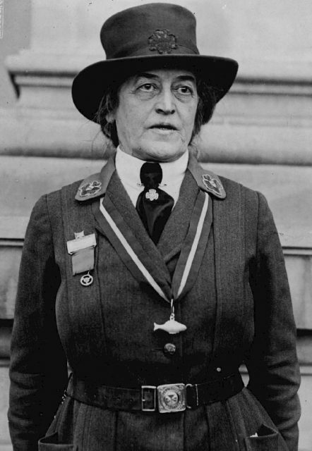 Photo of Juliette Gordon Low in uniform at the 1923 Girl Scout Convention in Washington DC.